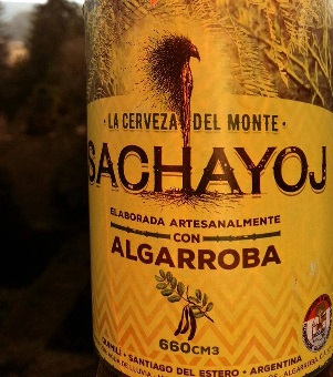 Cerveza de algarroba, producto regional santiagueño